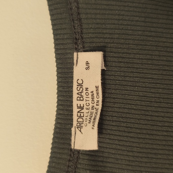 NWOT green tank top - Picture 2 of 4